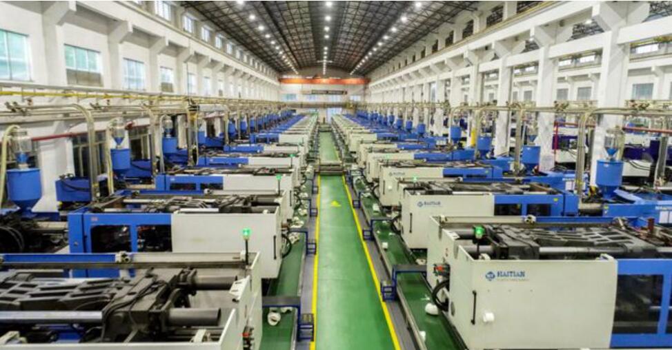 破浪前行，中國聯(lián)塑穩(wěn)抓新機遇加速搶灘新基建市場